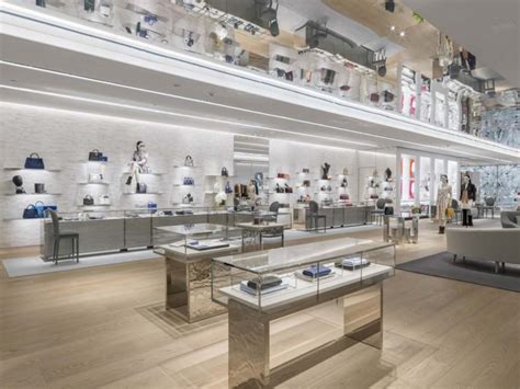 dior short hills photos